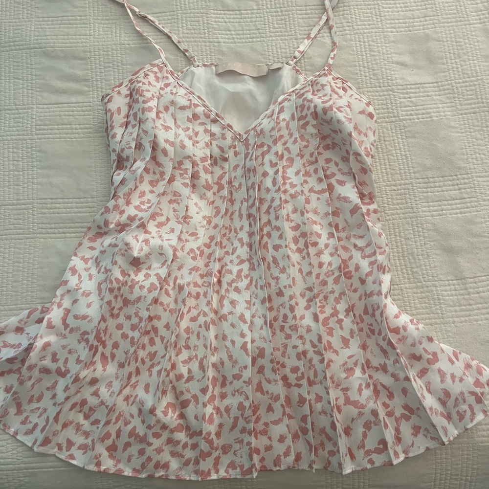 Pink and White Floral tank blouse